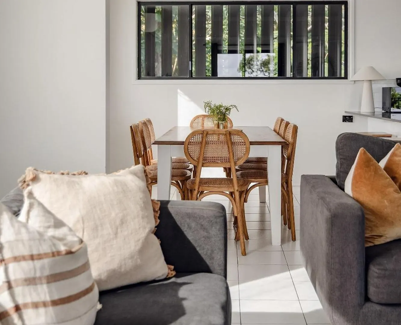 Дом отдыха The Lookout - 3 Bedrooms - Private Pool - Views - Pet Нуза Хедс Австралия