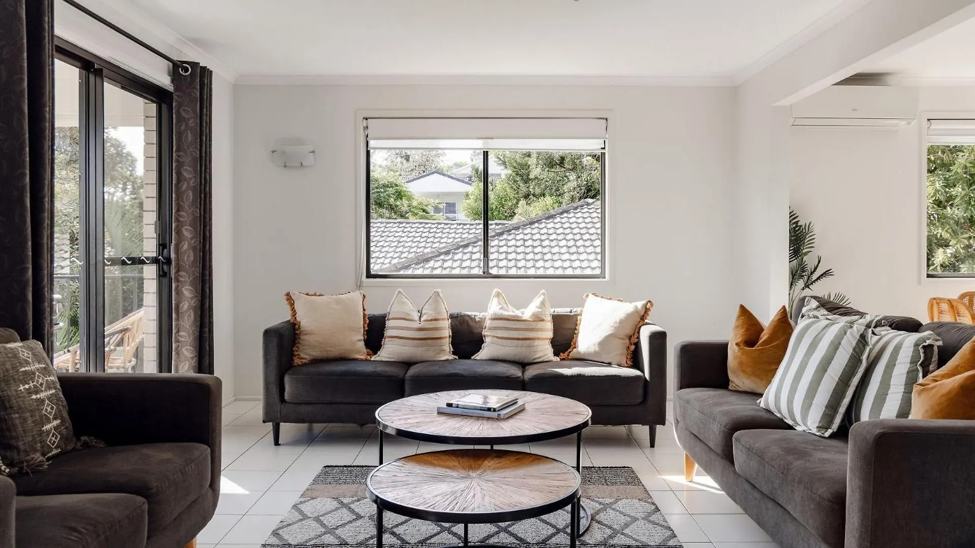 The Lookout - 3 Bedrooms - Private Pool - Views - Pet ヌーサヘッズ 0*,  オーストラリア