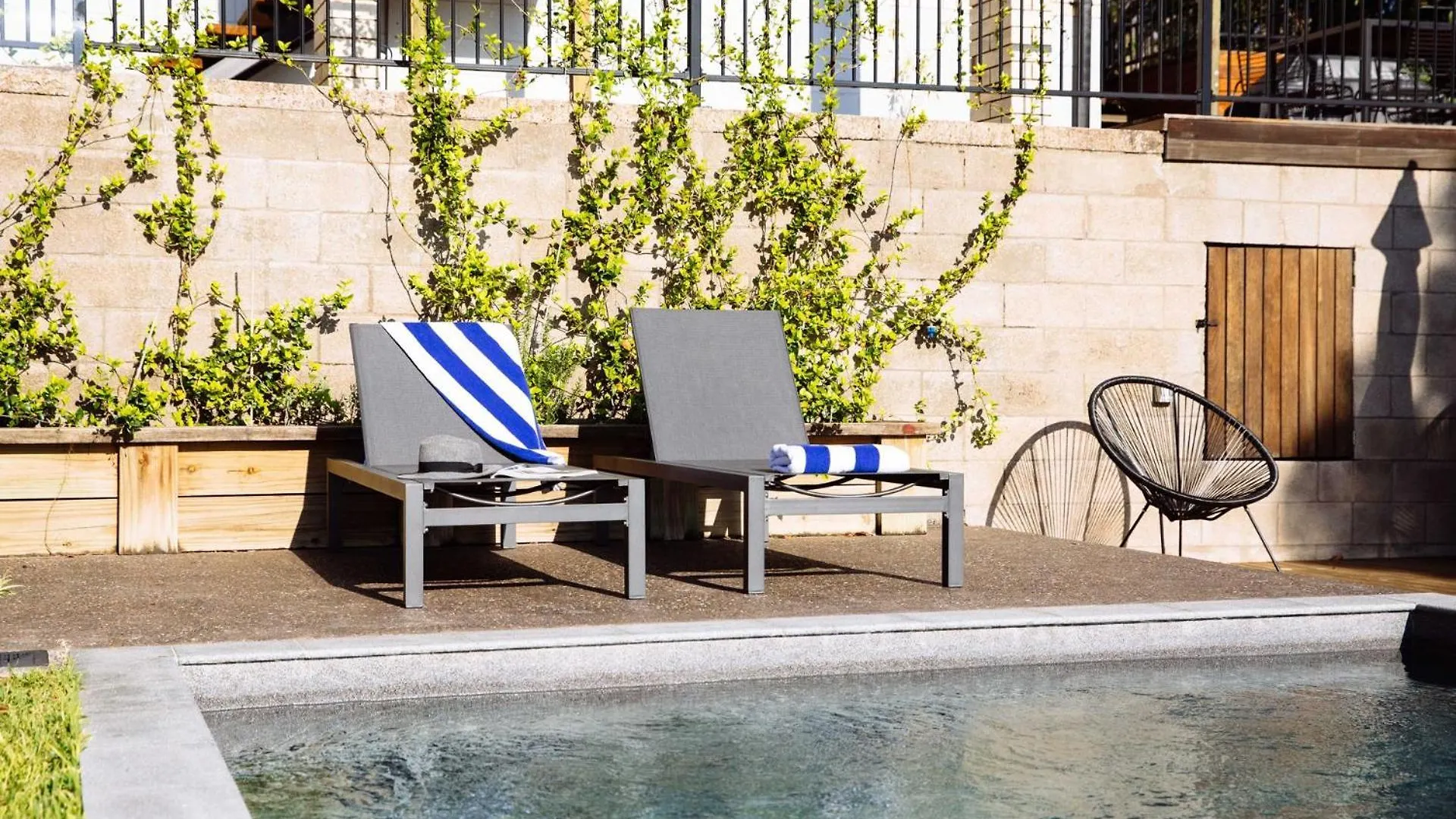 別荘 The Lookout - 3 Bedrooms - Private Pool - Views - Pet ヌーサヘッズ